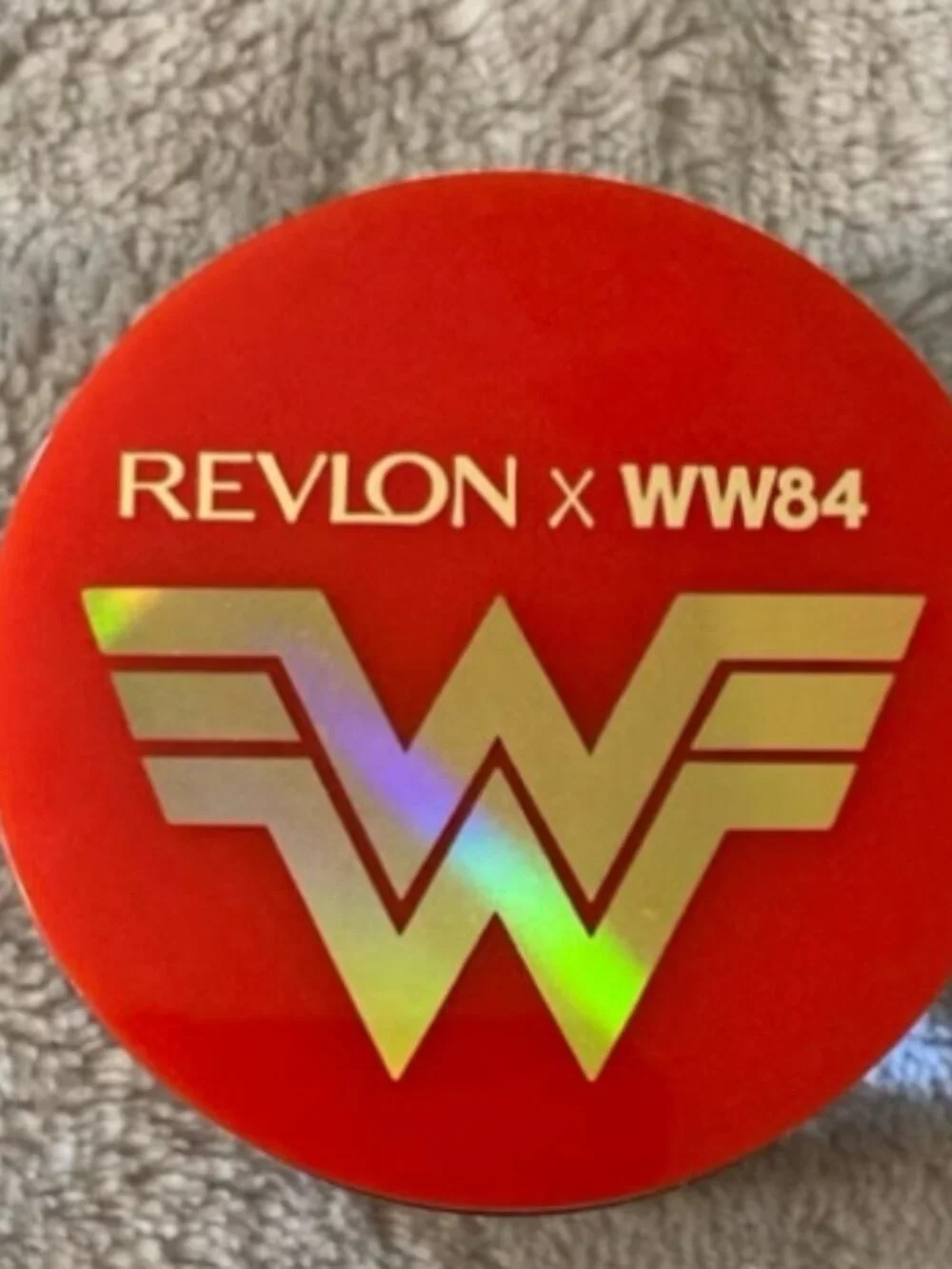 Golden Lasso Limited edition REVLON blush NEW from Wonderwoman line(NOT MAC)